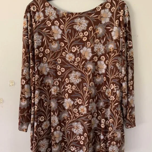 Ruby Rd Top - Picture 4 of 4